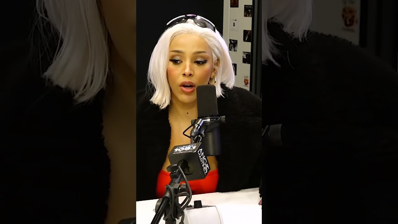 Doja Cat - Doja Cat showcasing her fashion and artistry