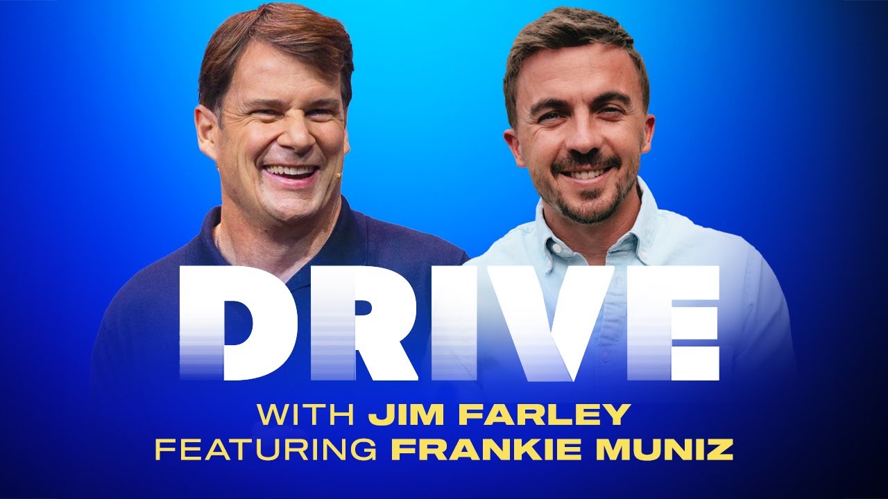 Frankie Muniz balancing NASCAR and acting career