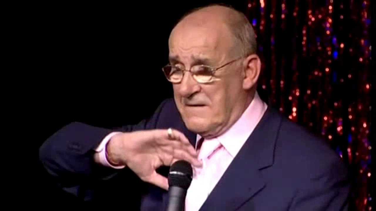 Jim Bowen on Bullseye TV show