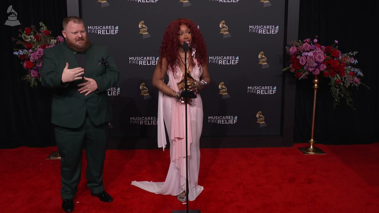 SZA - SZA at a red carpet event