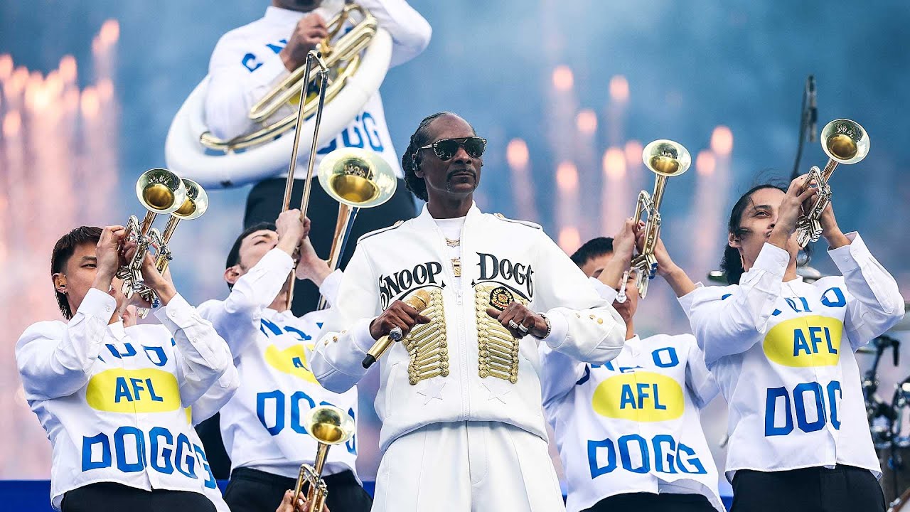 Snoop Dogg AFL Grand Final 2025 full performance Long Beach rapper