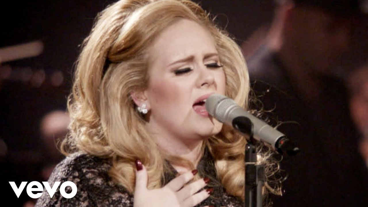 Adele 30 album era 2021 concert performance Los Angeles