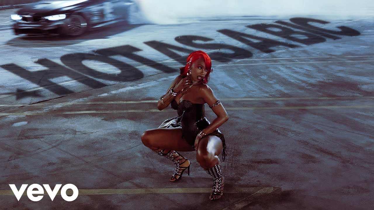 Flo Milli music video