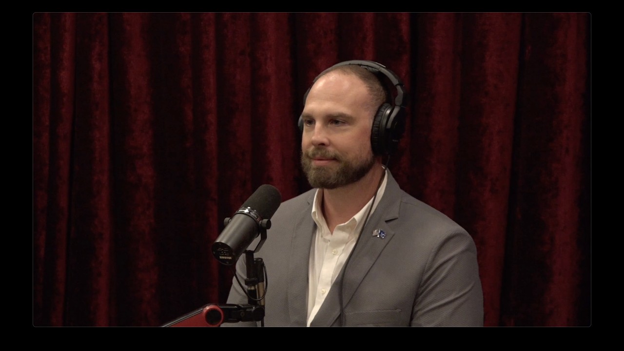 Joe Rogan interviewing UAP whistleblower David Grusch