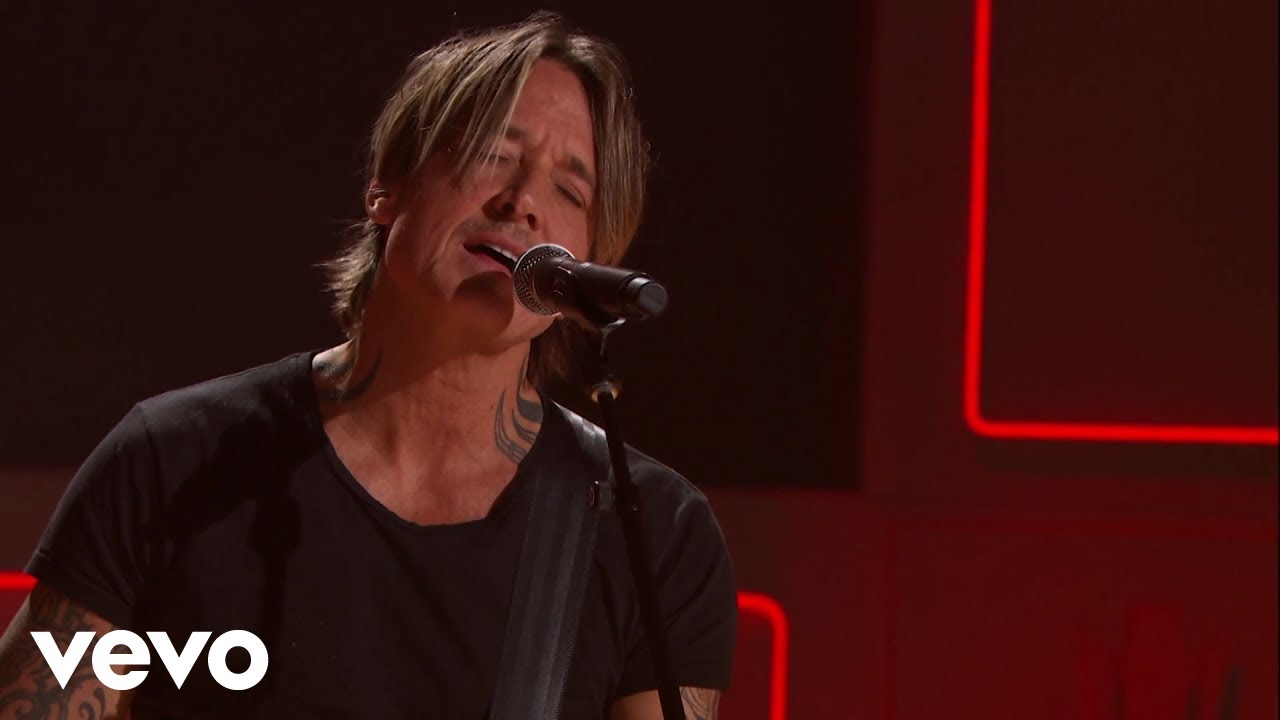 Keith Urban performing at ACM Honors 2024